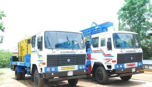PDTHR-450 Truck mounted DTH cum Rotary Drilling Rig (PDTHR-450)